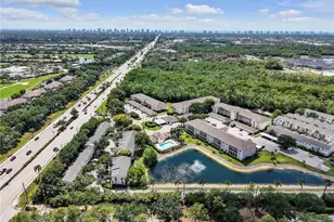 3299 Megan Ln, Naples, FL 34109 - Photo 32