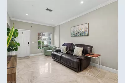 3299 Megan Ln #4, Naples, FL 34109 - Photo 8