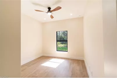 135 McArthur Blvd, Lehigh Acres, FL 33974 - Photo 12