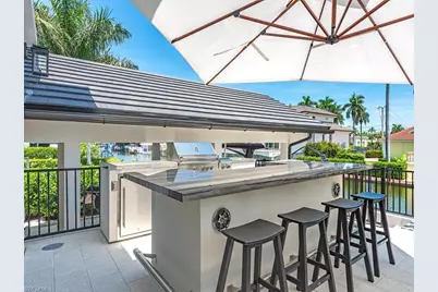 425 15th Ave S, Naples, FL 34102 - Photo 16
