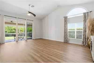 670 Lambton Ln, Naples, FL 34104 - Photo 4