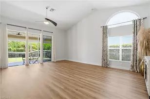 670 Lambton Ln, Naples, FL 34104 - Photo 4