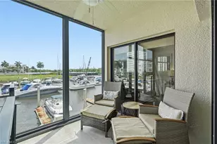 803 River Point Dr, Naples, FL 34102 - Photo 12