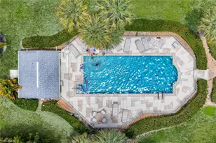 9624 Crescent Garden Dr, Naples, FL 34109 - Photo 20