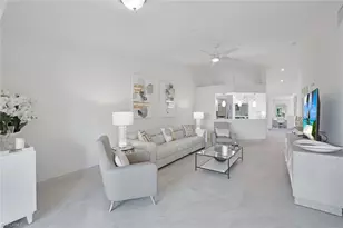 881 Gulf Pavilion Dr, Naples, FL 34108 - Photo 12