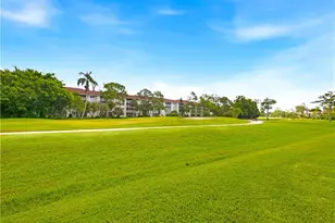 1083 Forest Lakes Dr, Naples, FL 34105 - Photo 2