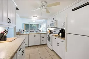 1083 Forest Lakes Dr, Naples, FL 34105 - Photo 14
