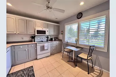 201 Albi Rd #2, Naples, FL 34112 - Photo 4
