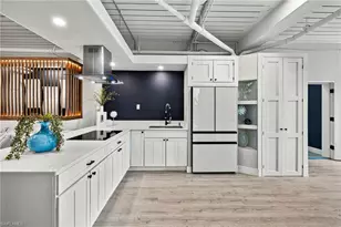18 Pelican St E, Naples, FL 34113 - Photo 42
