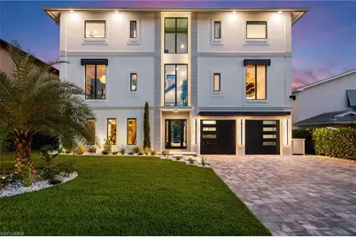 18 Pelican St E, Naples, FL 34113 - Photo 4