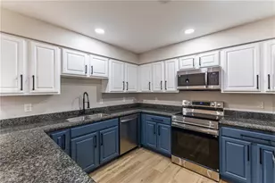 6867 Pentland Way, Fort Myers, FL 33966 - Photo 10