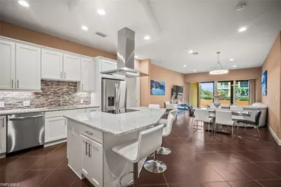 21460 Strada Nuova Cir, Estero, FL 33928 - Photo 2