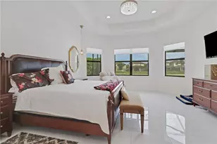 4509 Azalea Dr, Naples, FL 34119 - Photo 16