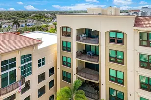 9123 Strada Pl, Naples, FL 34108 - Photo 22
