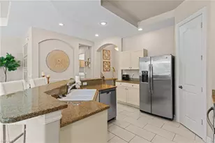 1406 Serrano Cir, Naples, FL 34105 - Photo 14