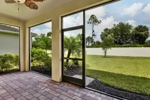 259 Tamarindo Ln, Naples, FL 34114 - Photo 36