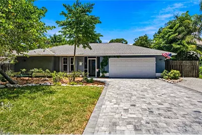 2667 River Reach Dr, Naples, FL 34104 - Photo 4