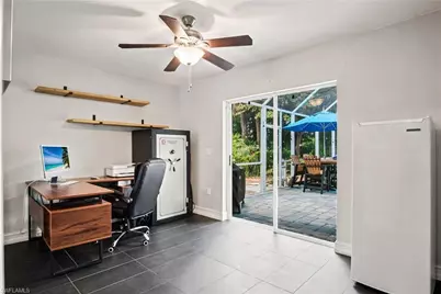 2667 River Reach Dr, Naples, FL 34104 - Photo 26