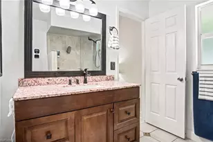 2667 River Reach Dr, Naples, FL 34104 - Photo 24