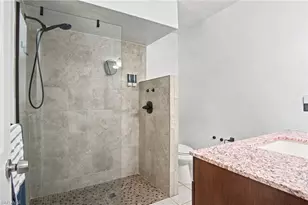 2667 River Reach Dr, Naples, FL 34104 - Photo 22