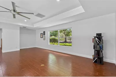 201 Perkins Dr, Naples, FL 34119 - Photo 18