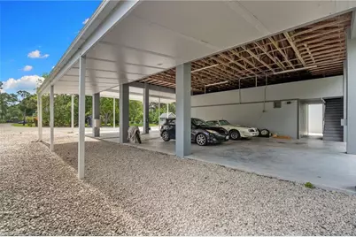 201 Perkins Dr, Naples, FL 34119 - Photo 44