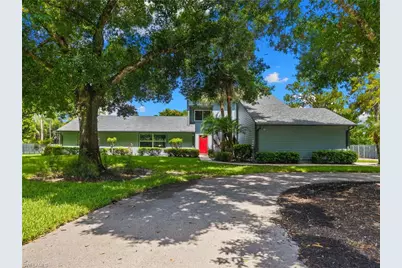 201 Perkins Dr, Naples, FL 34119 - Photo 1