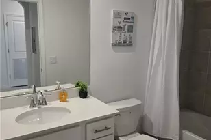 18421 Copperhead Ct N, Lehigh Acres, FL 33936 - Photo 10