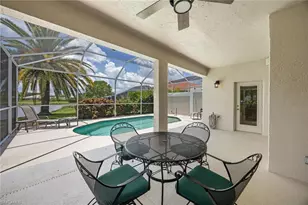 2032 Crestview Way, Naples, FL 34119 - Photo 22