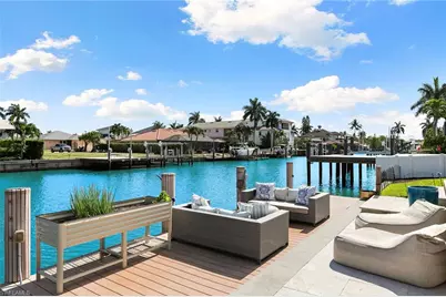 357 Egret Ave, Naples, FL 34108 - Photo 36