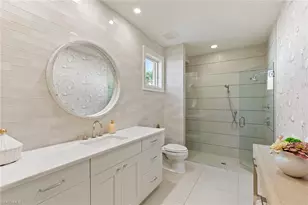 357 Egret Ave, Naples, FL 34108 - Photo 32