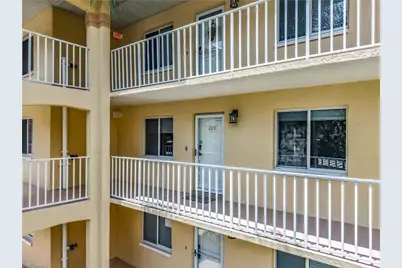 3685 Amberly Cir #D 203, Naples, FL 34112 - Photo 4
