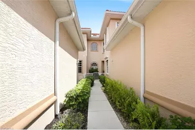 5120 W Hyde Park Ct #103, Fort Myers, FL 33912 - Photo 2