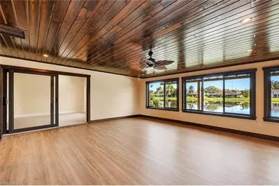 2274 Queens Way, Naples, FL 34112 - Photo 4