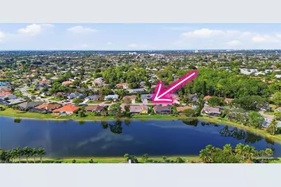 2274 Queens Way, Naples, FL 34112 - Photo 1
