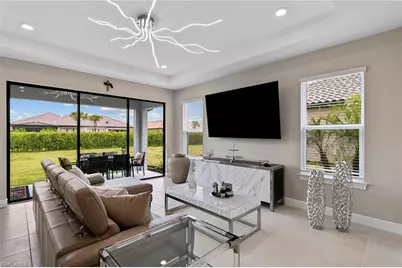15189 Sacile St, Naples, FL 34114 - Photo 4