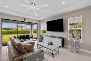 15189 Sacile St, Naples, FL 34114 - Photo 4