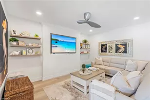1910 Gulf Shore Blvd N, Naples, FL 34102 - Photo 14