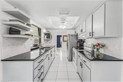 4564 Lakewood Blvd, Naples, FL 34112 - Photo 10