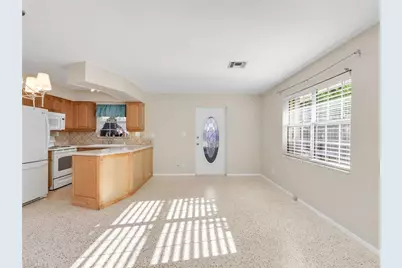 800 102nd Ave N, Naples, FL 34108 - Photo 10