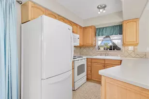 800 102nd Ave N, Naples, FL 34108 - Photo 14