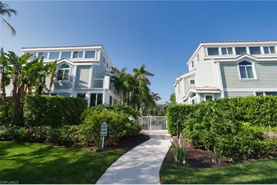 640 2nd St S #2, Naples, FL 34102 - Photo 1