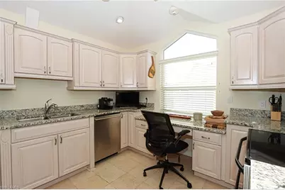 640 2nd St S #2, Naples, FL 34102 - Photo 8