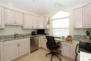 640 2nd St S, Naples, FL 34102 - Photo 8