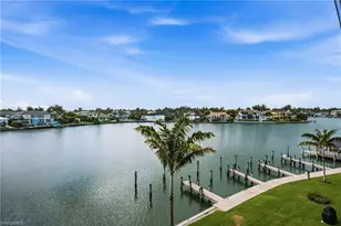 3400 Gulf Shore Blvd N, Naples, FL 34103 - Photo 2