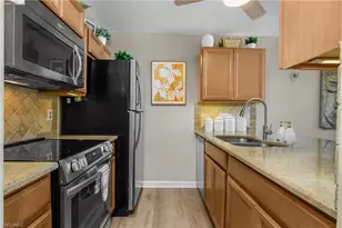 5266 Cedarbend Dr, Fort Myers, FL 33919 - Photo 6