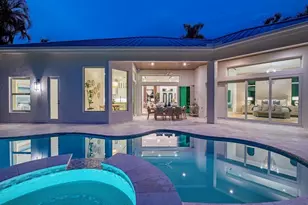 2363 Crayton Rd, Naples, FL 34103 - Photo 6