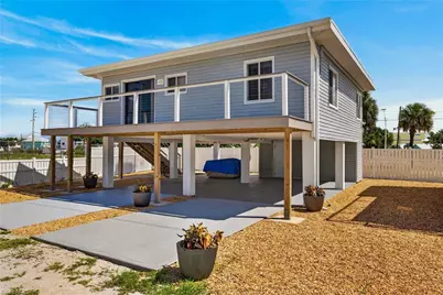 71 Mango St, Fort Myers Beach, FL 33931 - Photo 4