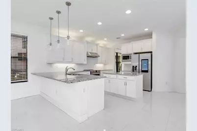 10008 Chesapeake Bay Dr, Fort Myers, FL 33913 - Photo 12