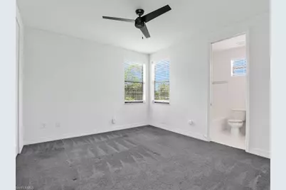 10008 Chesapeake Bay Dr, Fort Myers, FL 33913 - Photo 38